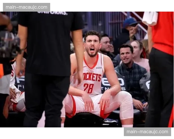 申京紧急复出迎战湖人内线 火箭季后赛卡位战迎来关键变数