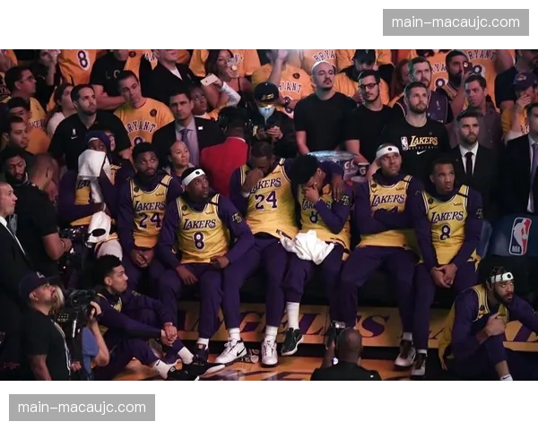 湖人调整季后赛目标 放弃西部第三争取第四避强敌 湖人调整季后赛目标 放弃西部第三争取第四避强敌