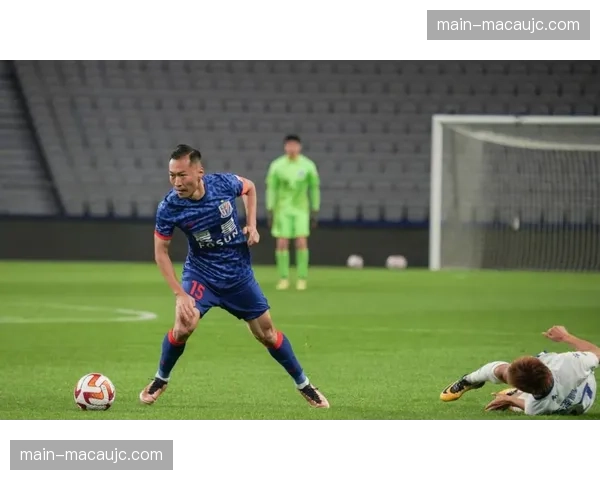 斯卢茨基防守反击战术在申花负分开局下如何挖掘年轻球员潜力